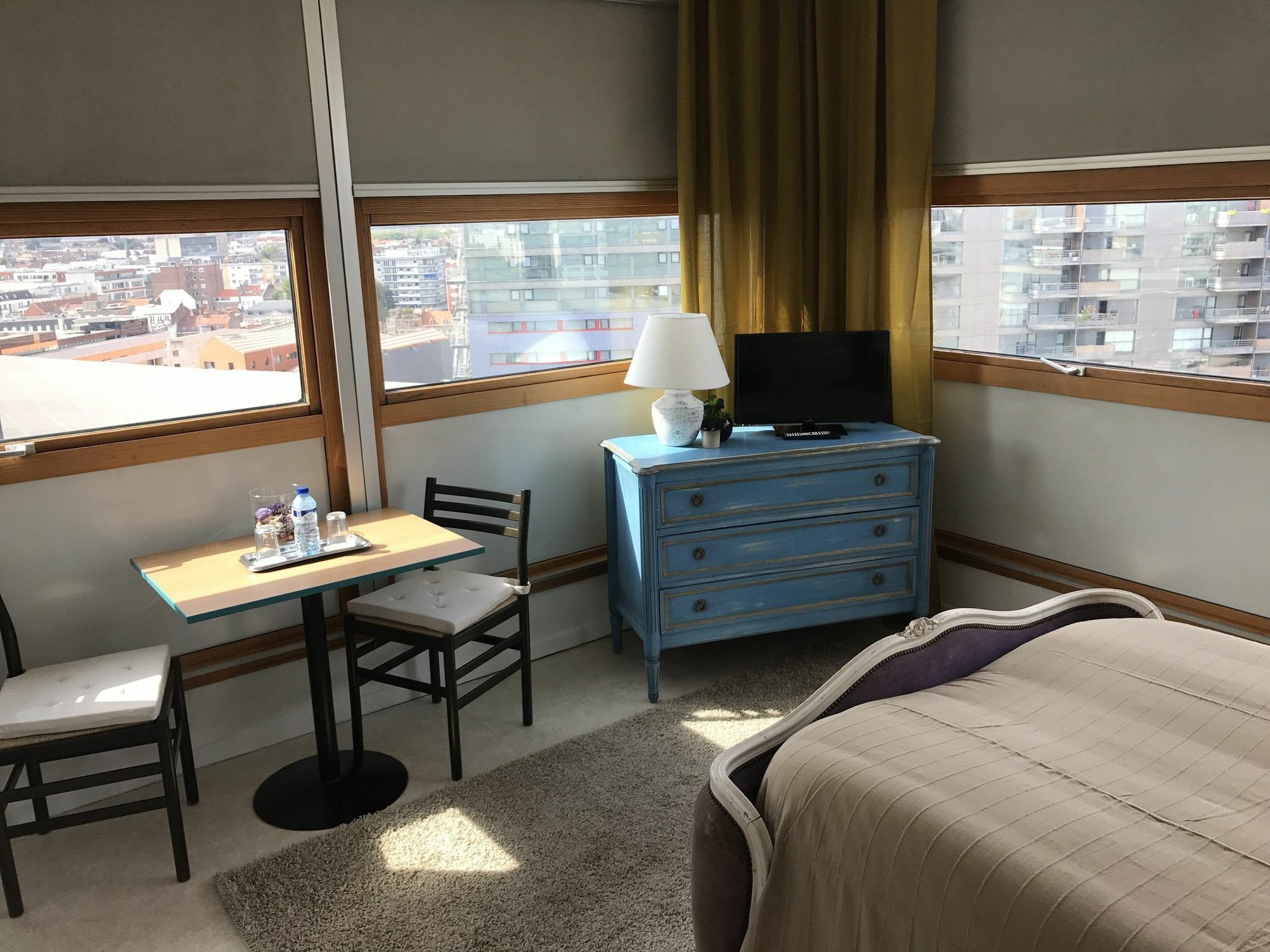 Smart Rent Aparts Les Studiantes ليل المظهر الخارجي الصورة